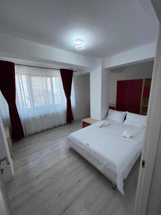 Marvellous Aparthotel With Master Apartments Сучава Экстерьер фото