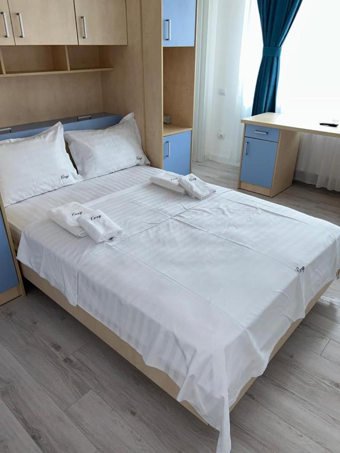 Marvellous Aparthotel With Master Apartments Сучава Экстерьер фото